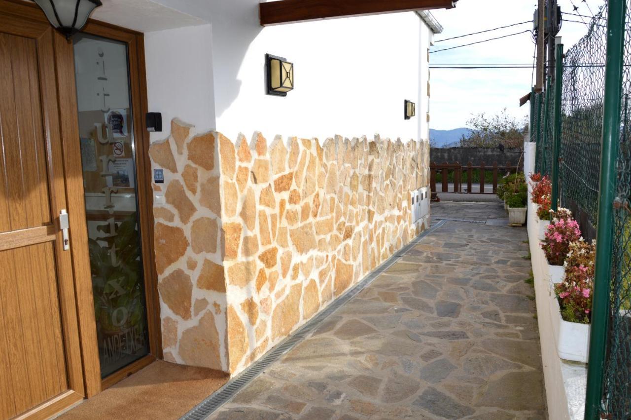 Iturritxo Landetxea Guest House San Sebastian Bagian luar foto